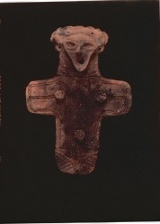 Large-sized flat clay figurine Pictures