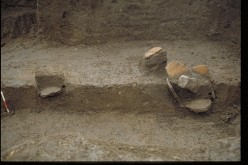 No.146 pot used as a coffin for a child Pictures