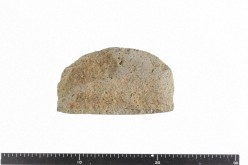 半円状扁平打製石器の写真