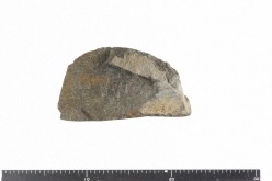 半円状扁平打製石器の写真