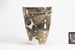 深鉢形土器の写真