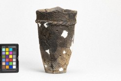 深鉢形土器の写真