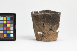 深鉢形土器の写真