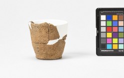 深鉢形土器の写真