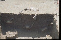 第141号埋設土器の写真